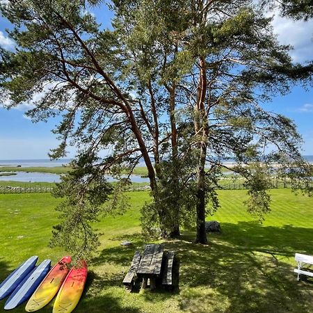 Hotel Kosmonautika Puhkekeskus à Kabli Extérieur photo