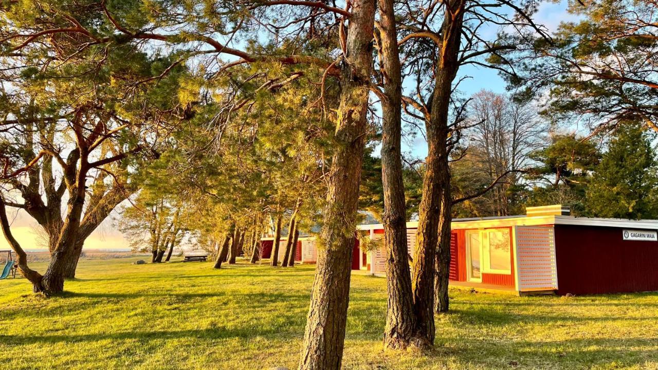 Hotel Kosmonautika Puhkekeskus à Kabli Extérieur photo