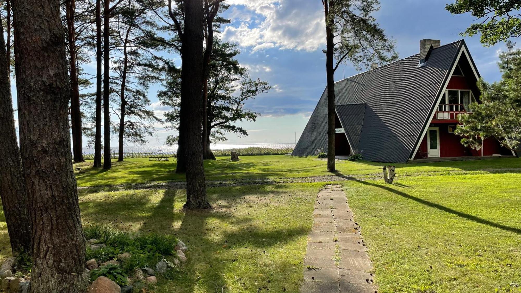 Hotel Kosmonautika Puhkekeskus à Kabli Extérieur photo